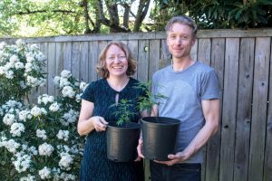 Luminous Botanicals co-founders Sally Alworth and Devan Anthony.
